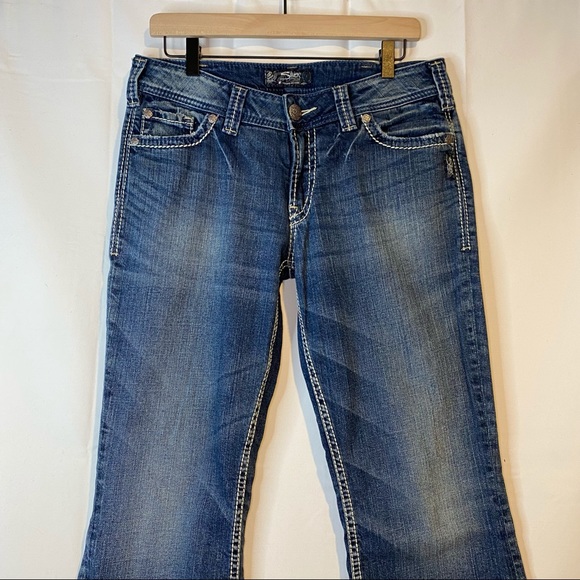 SILVER Jeans Women’s Size W30/L30 Denim Suki Bootcut Fit Stretch Mid Rise - Picture 4 of 13